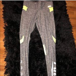 Victoria’s Secret leggings